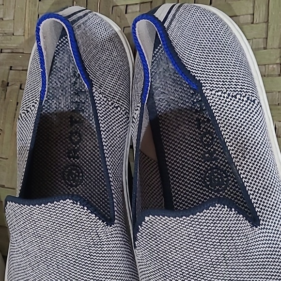 Rothy's Original Slip On Sneakers Anchor Blue & White Sailor Size 8 - Picture 5 of 8